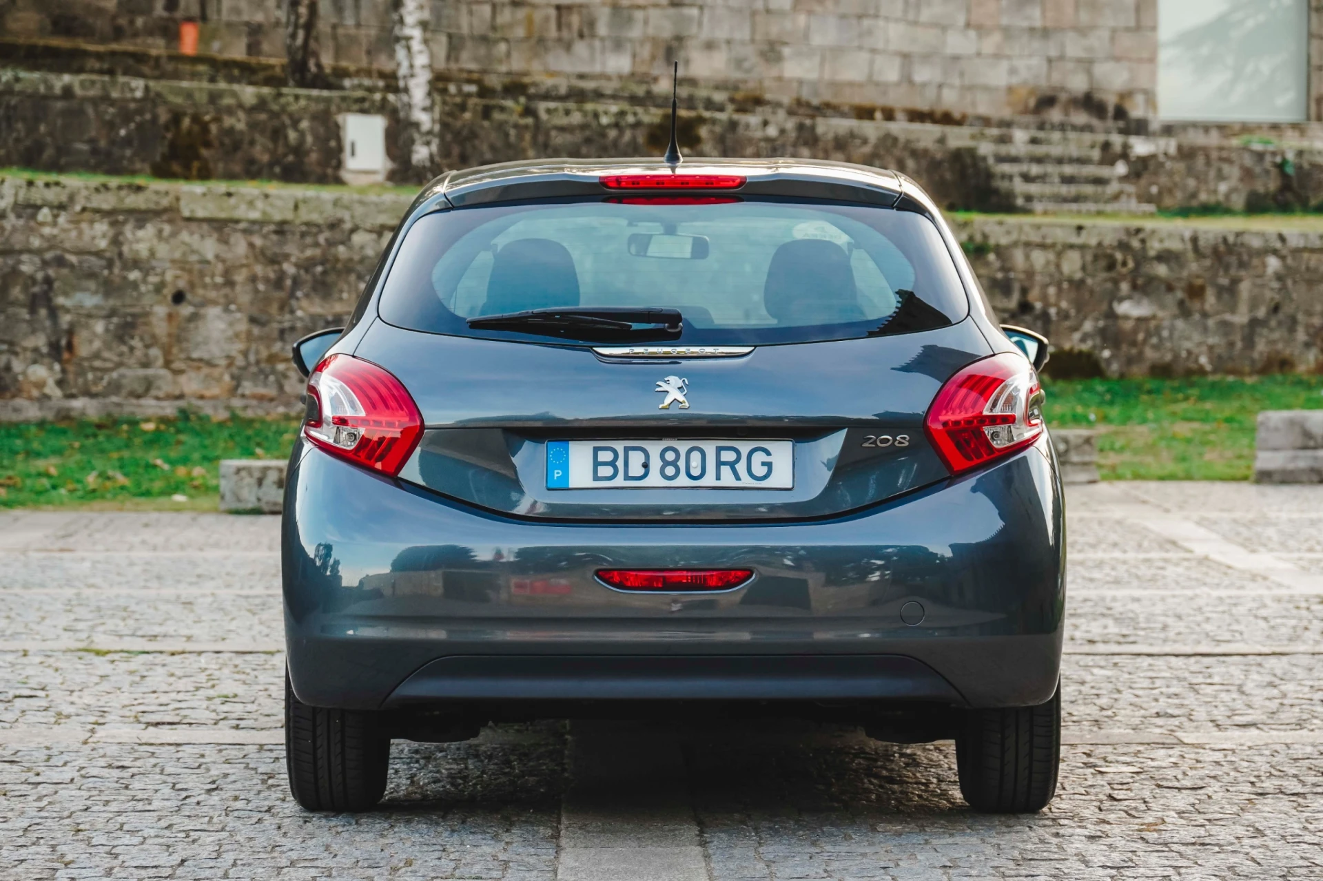 Peugeot 208 1.0 VTi Access 6