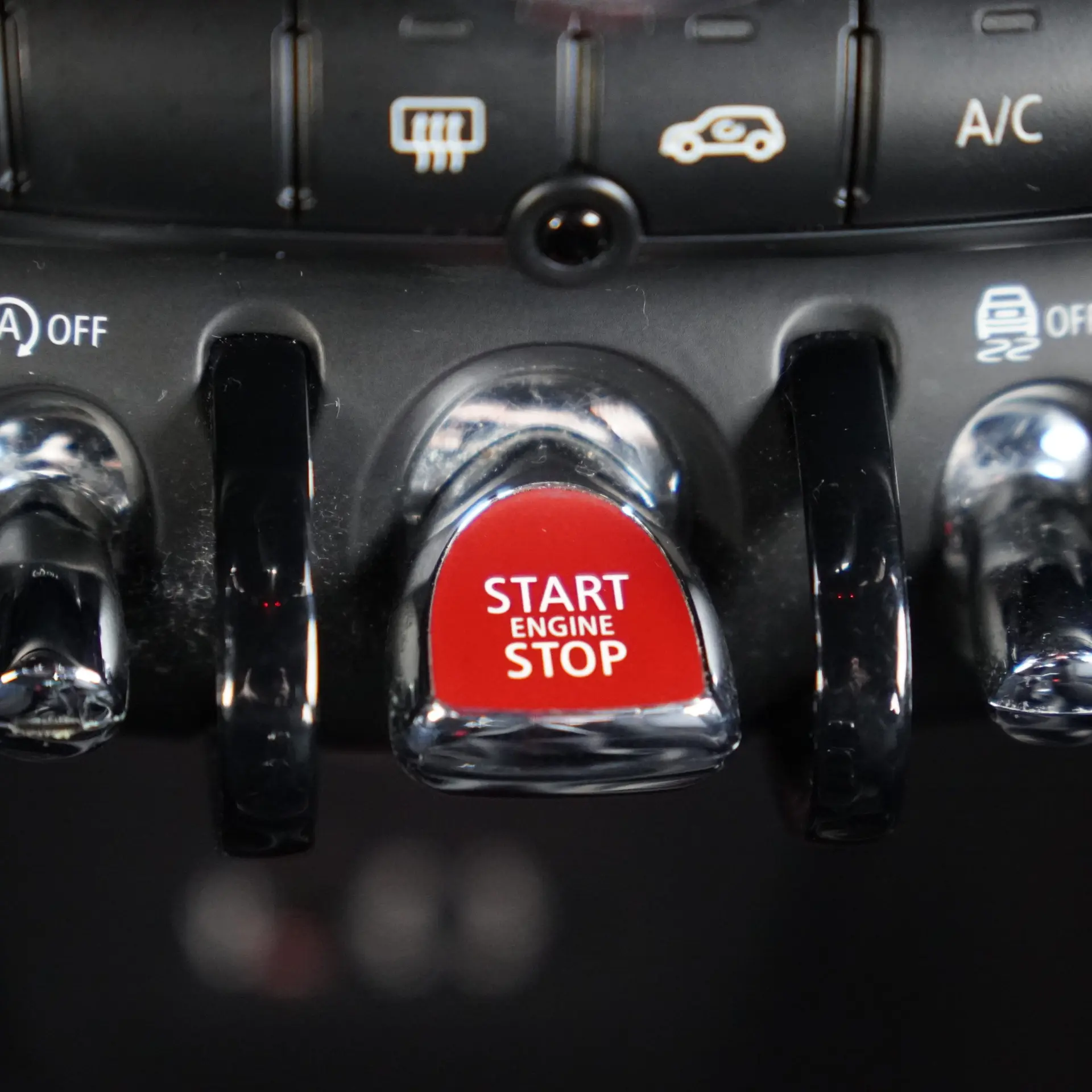 MINI 5 Portas One D 27