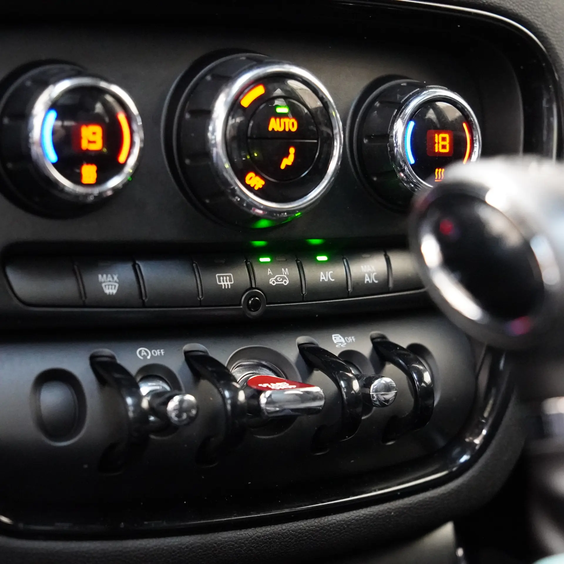 MINI Clubman Cooper D Auto 24