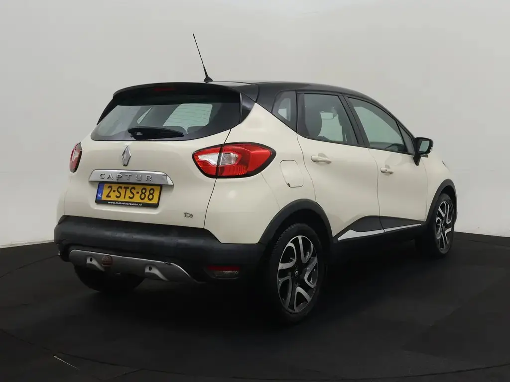 Renault Captur 1.2 TCe Dynamique EDC 4
