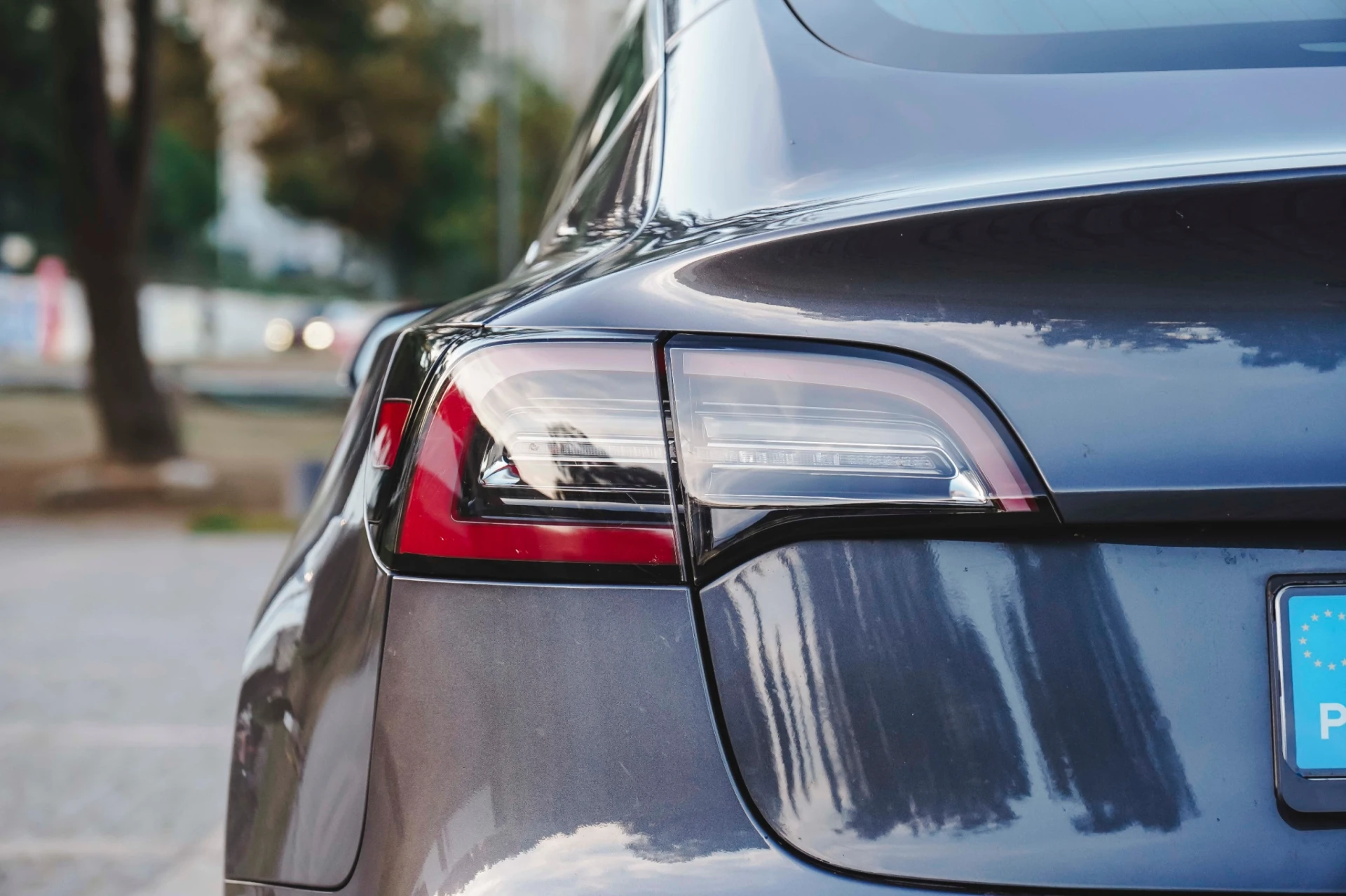 Tesla Model 3 Standard RWD Plus 42