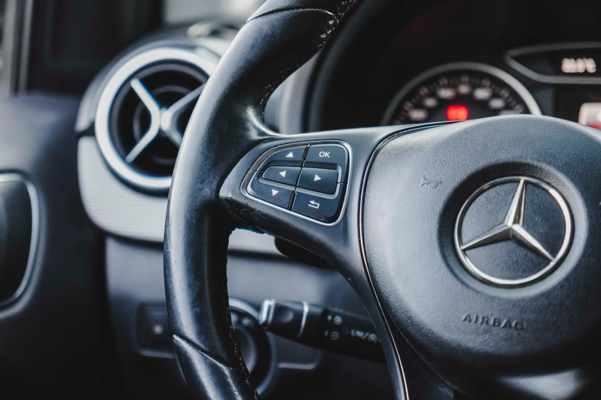 Mercedes-Benz Classe B 180D Ambition 19