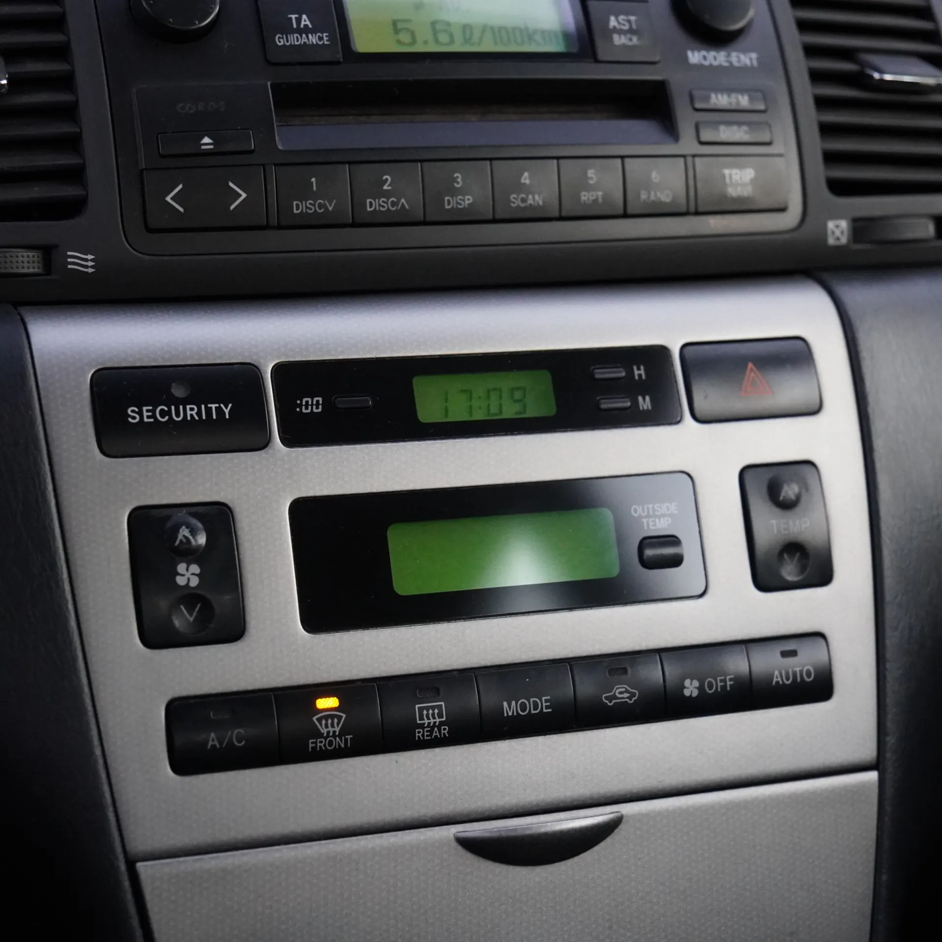 Toyota Corolla 2.0 D-4D Compact 19