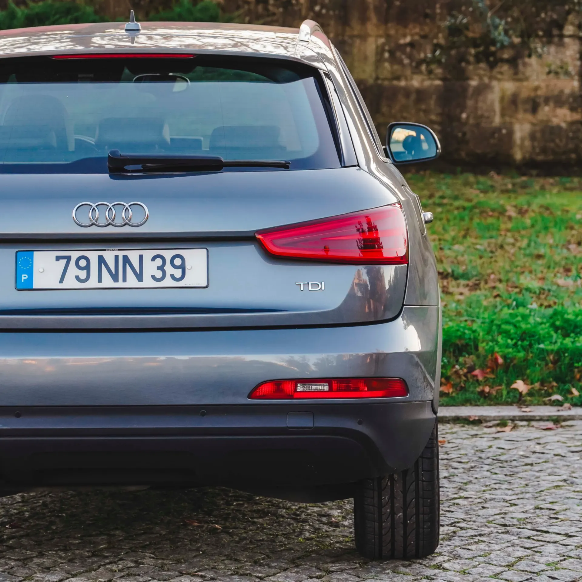 Audi Q3 2.0 TDI Business Line S-line 40