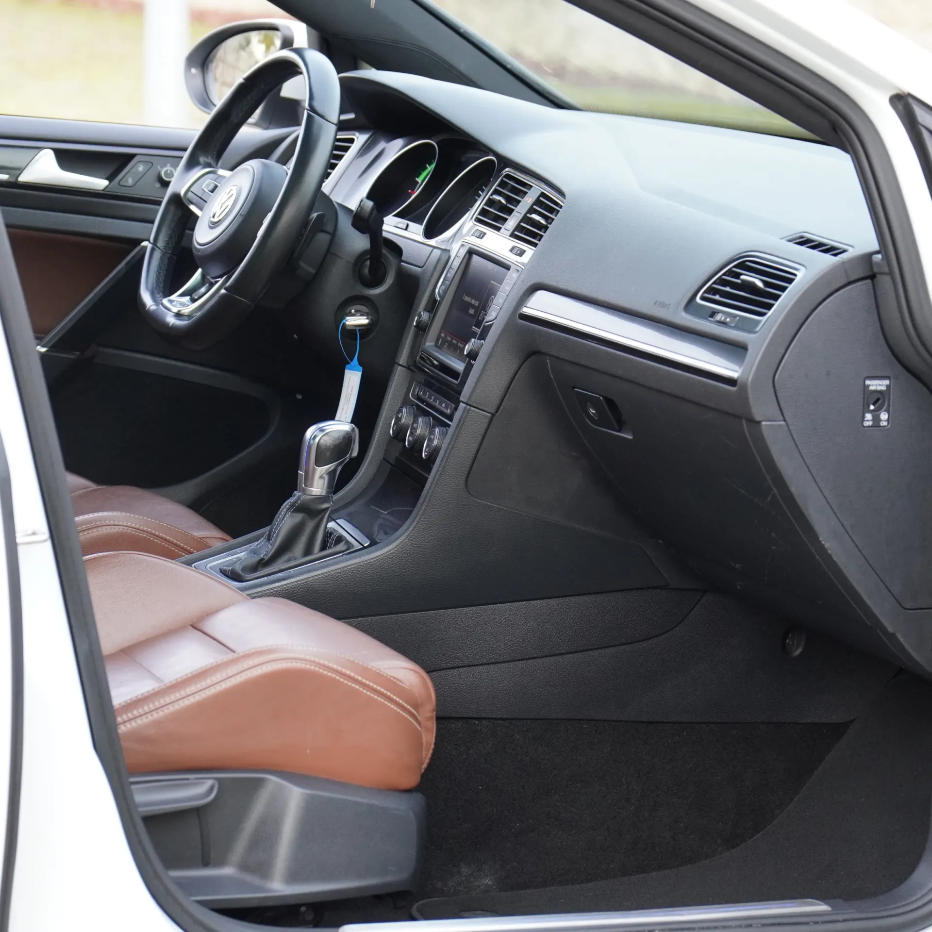 Volkswagen Golf 1.4 GTE Plug-in 26