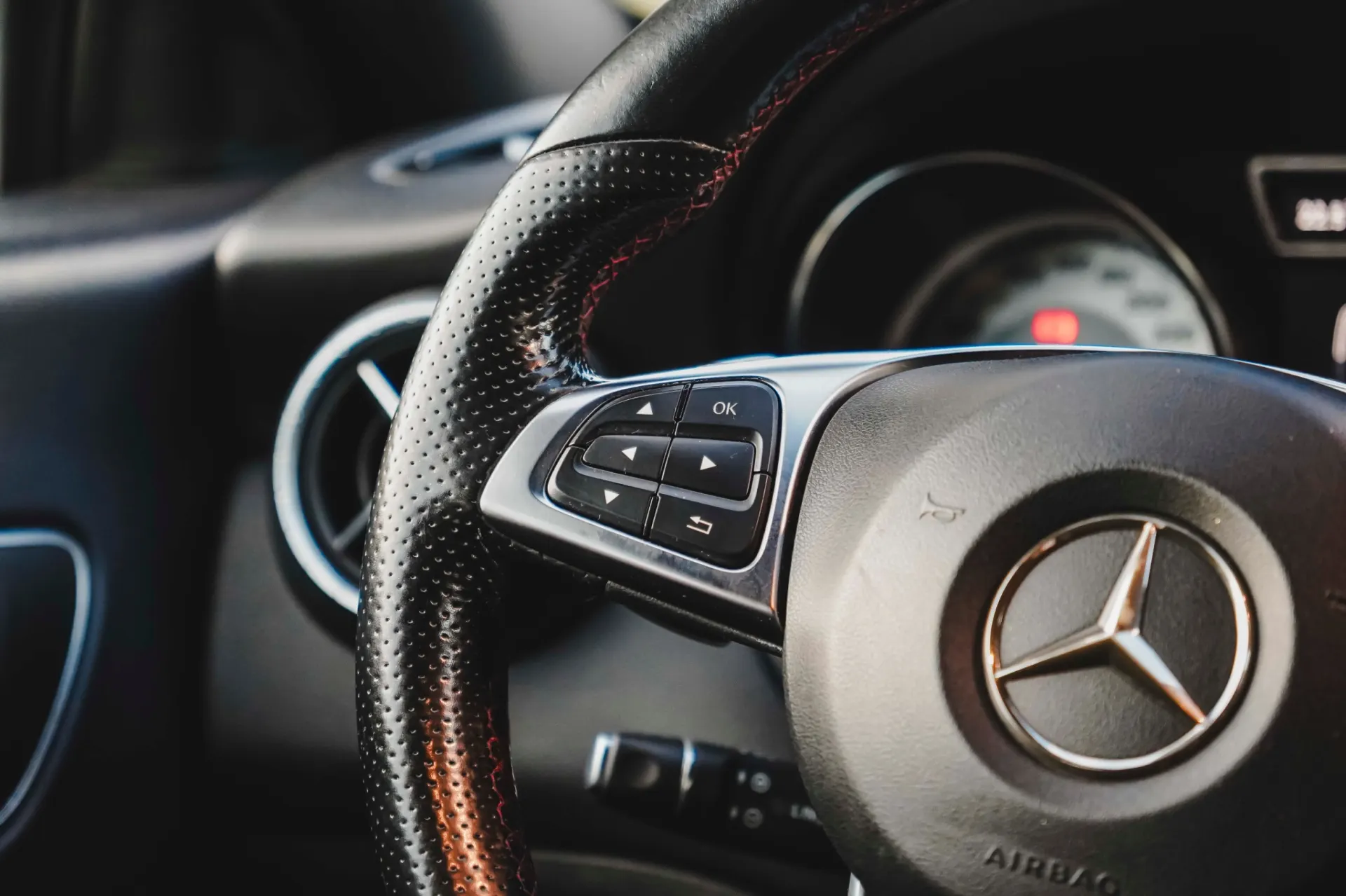 Mercedes-Benz CLA 200 Shooting Brake 200 CDI 7G-DCT AMG Line 17