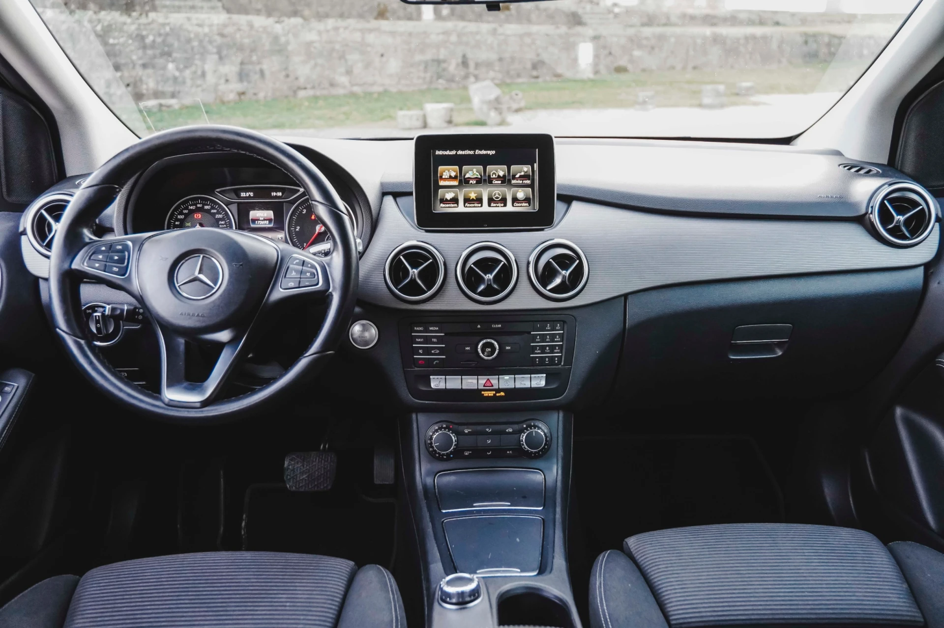 Mercedes-Benz Classe B 180D Ambition 6