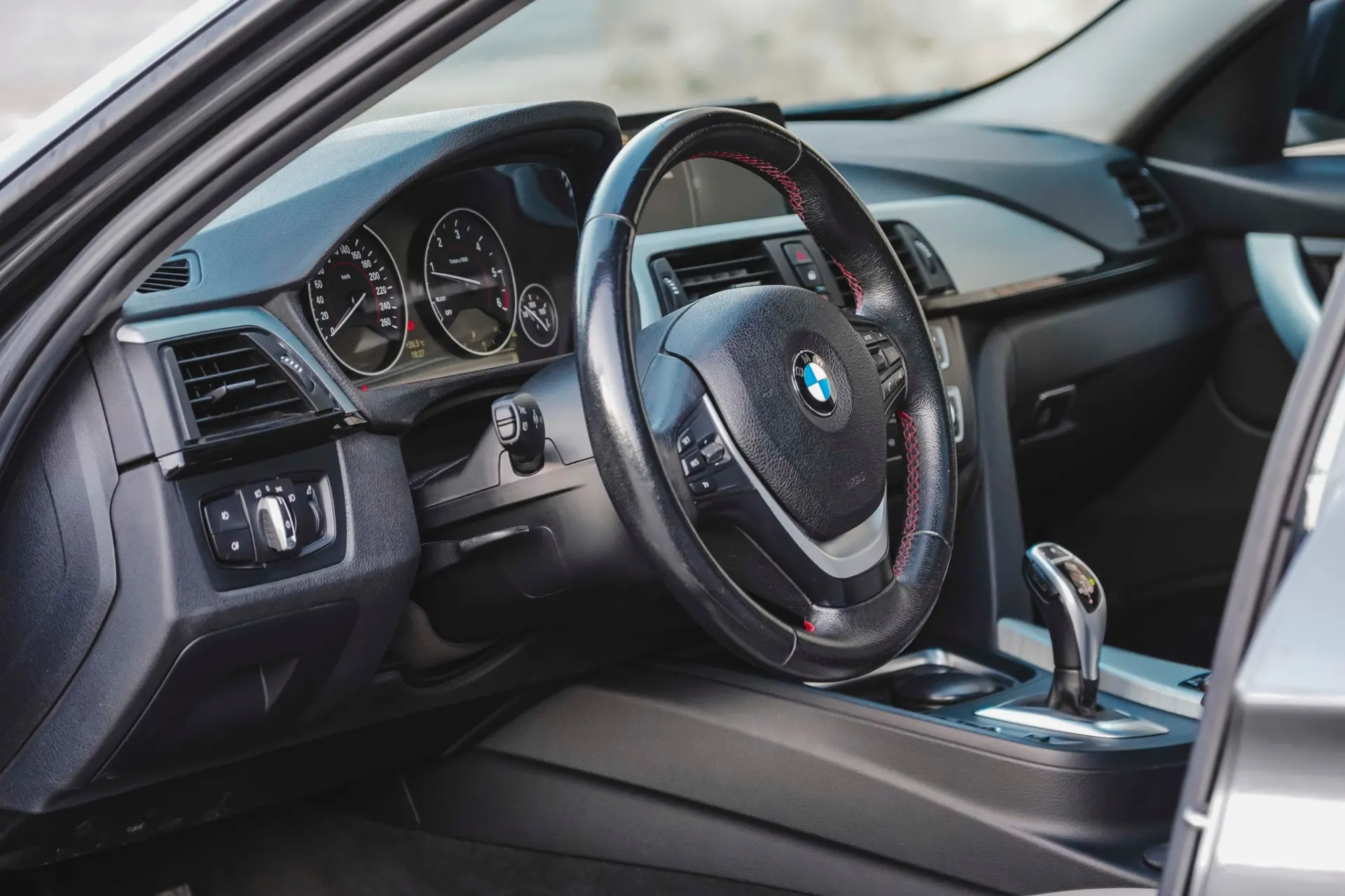 BMW 325 d Touring Auto Line Sport 19