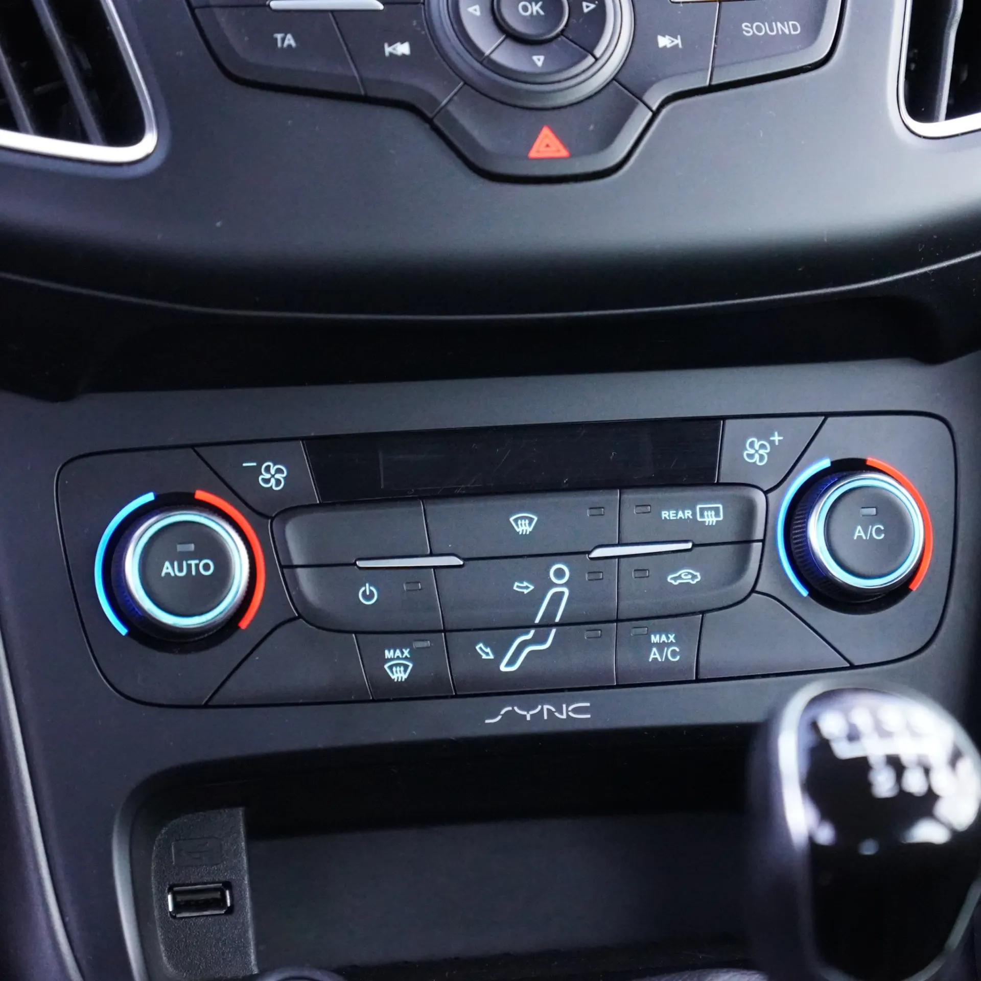 Ford Focus 1.0 EcoBoost Active 18