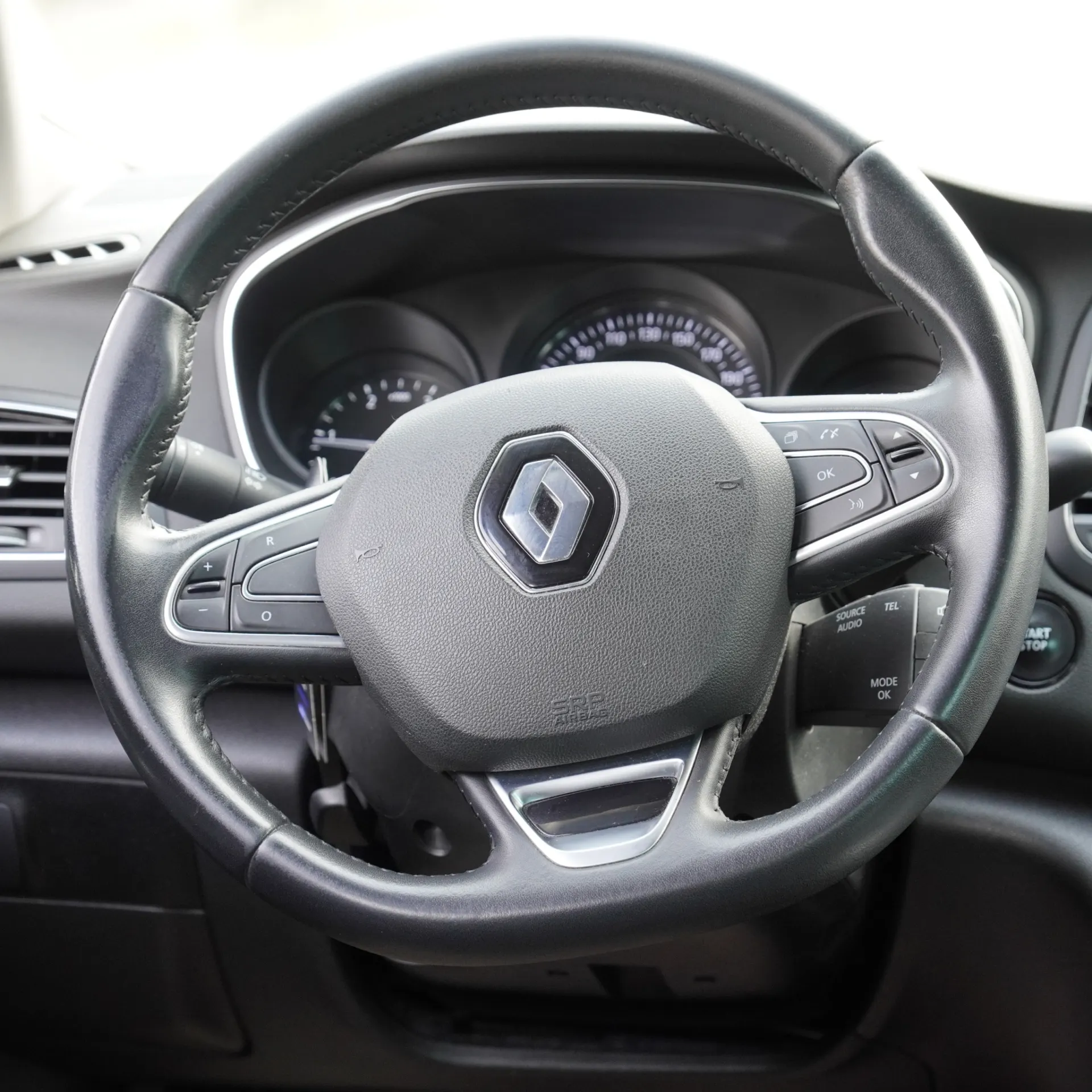 Renault Mégane 1.5 Blue dCi Limited 8