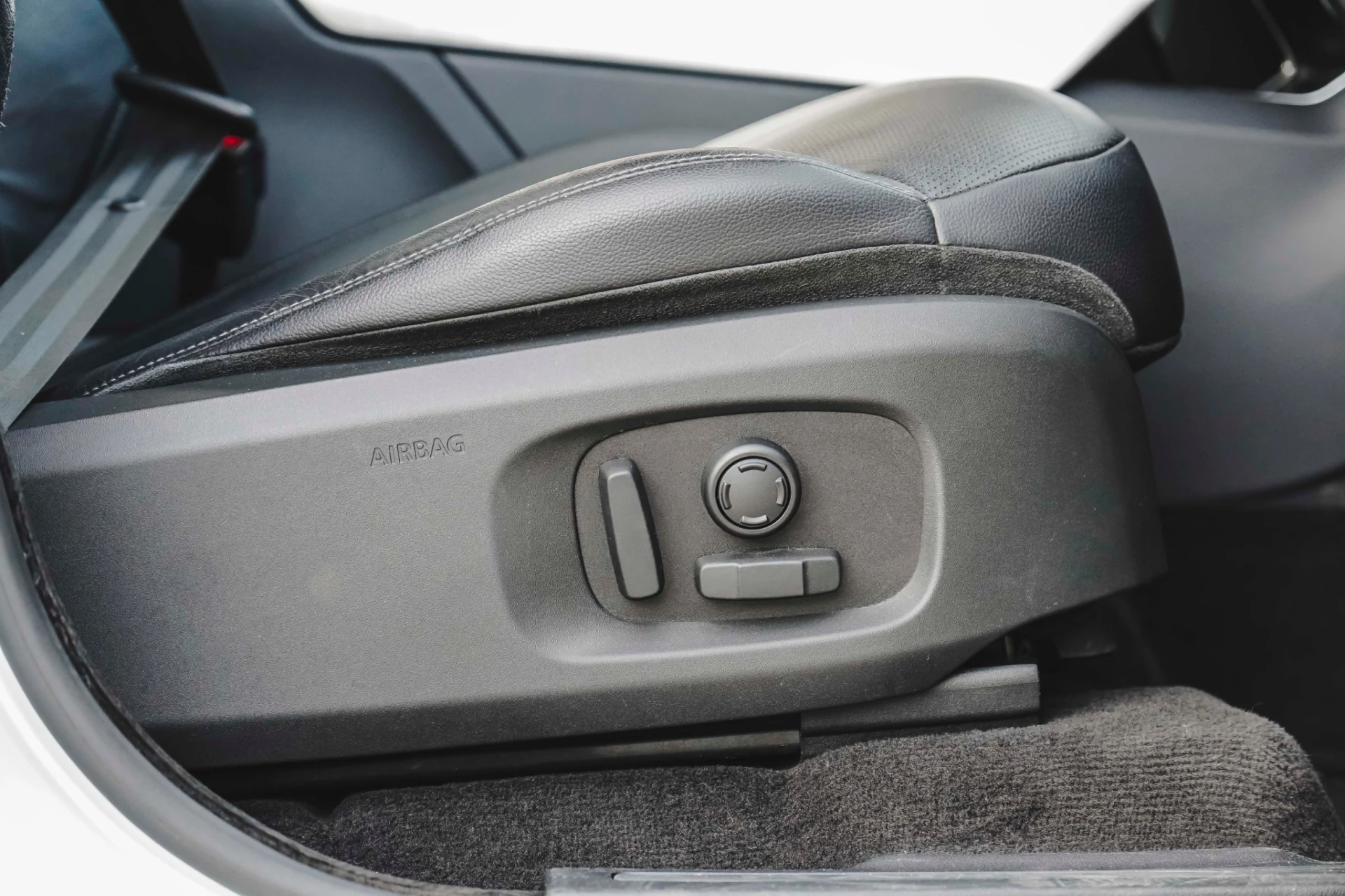 Land Rover Range Rover Evoque 2.0 Td4 Landmark Edition 28