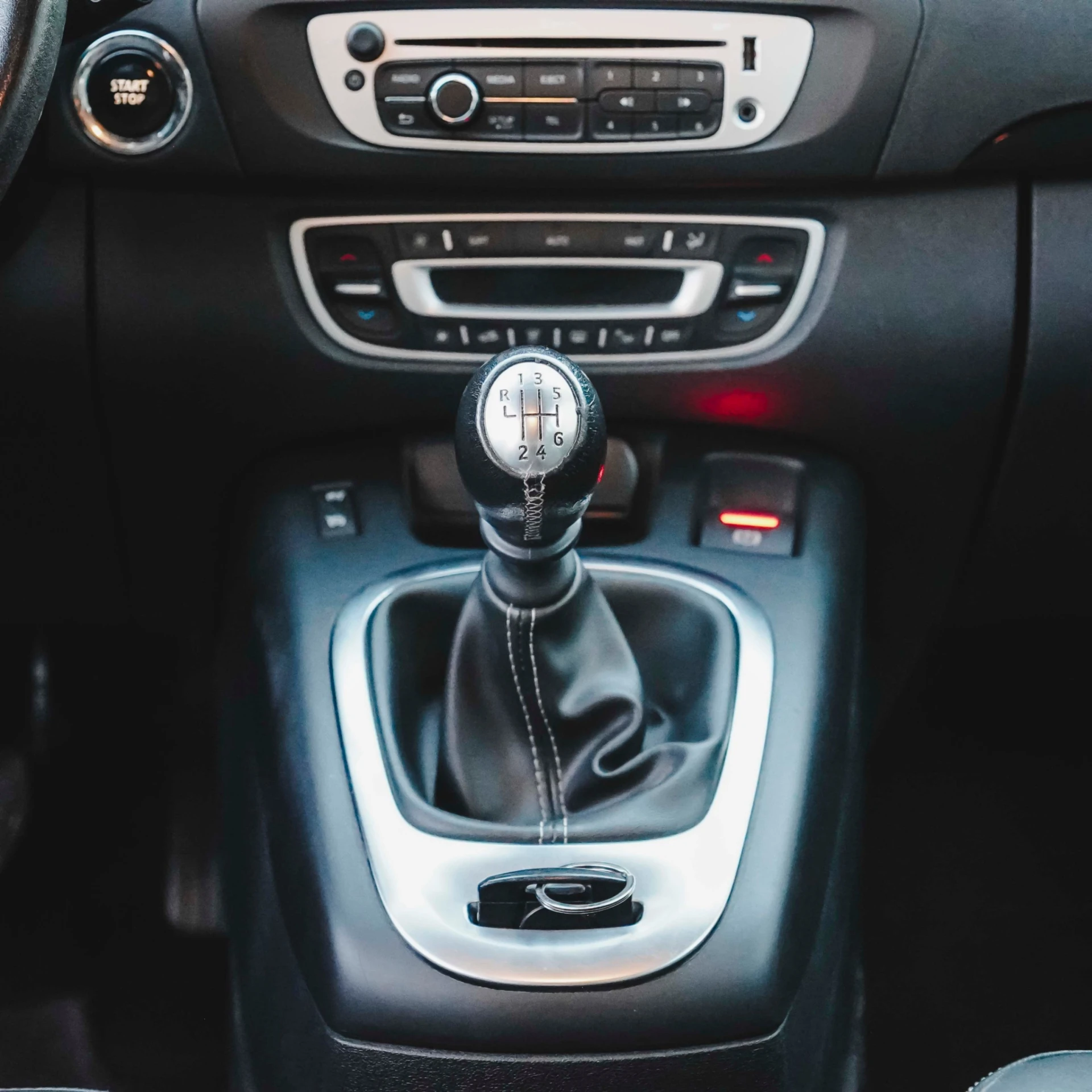 Renault Grand Scénic 1.5 dCi 110 Bose 15