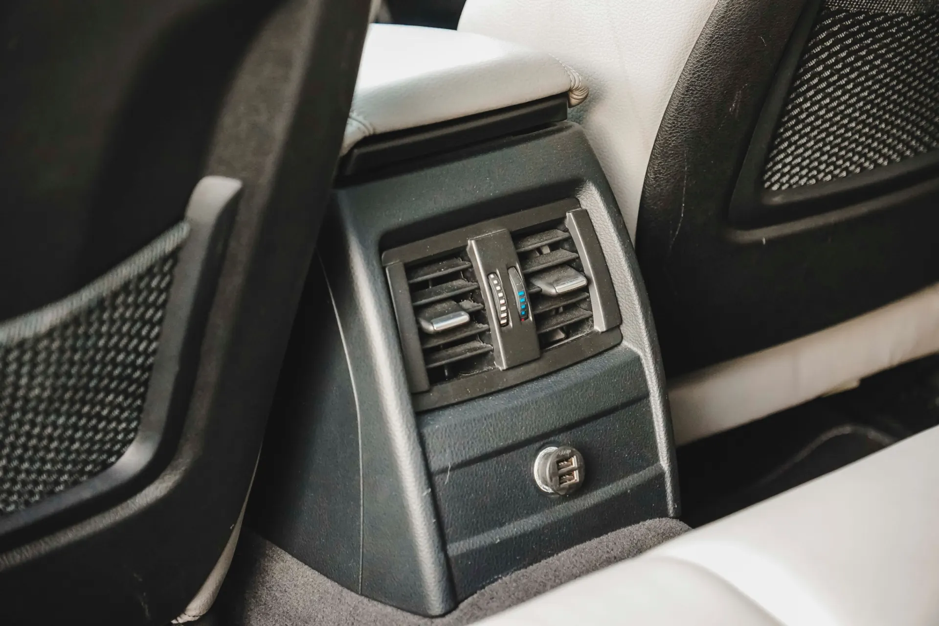 BMW 325 d Touring Auto Line Sport 23