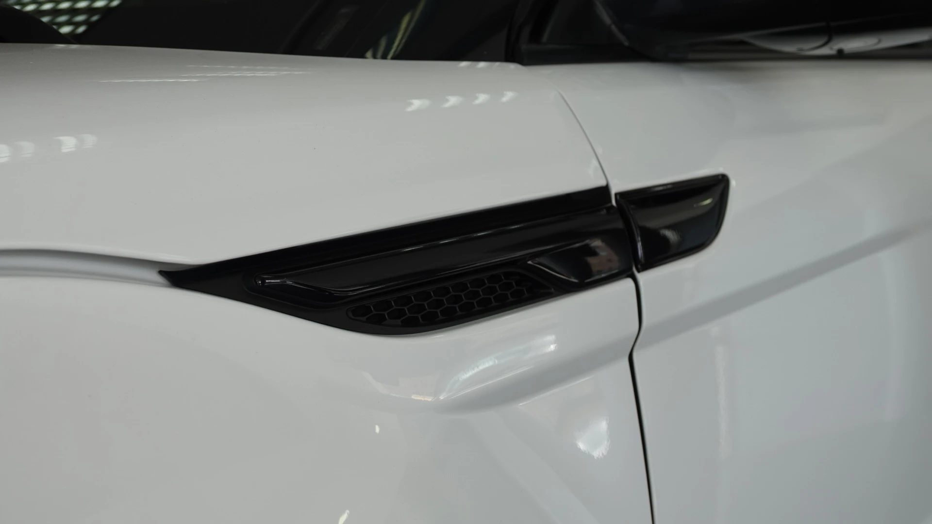 Land Rover Range Rover Evoque Outro 51