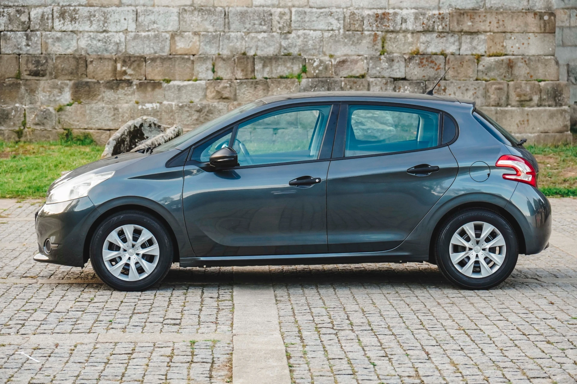 Peugeot 208 1.0 VTi Access 5