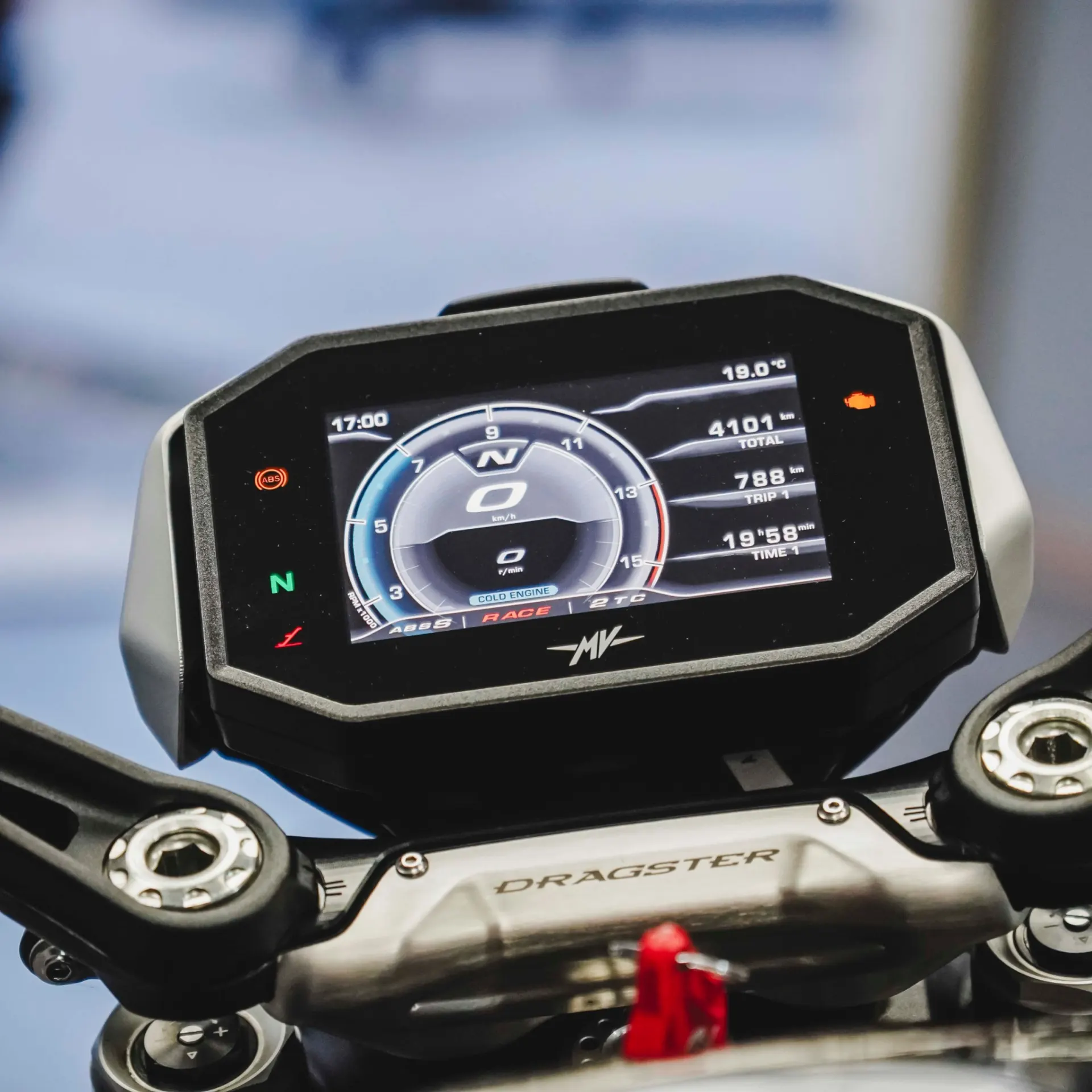 MV Agusta Dragster R 9