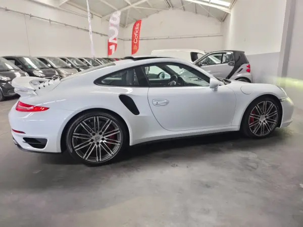 Porsche 911 (991) Turbo PDK 25