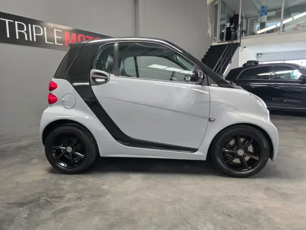 Smart ForTwo Coupé 1.0 mhd Pulse 71 Softouch 3