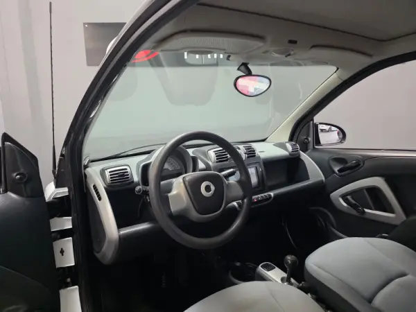 Smart ForTwo Coupé 0.8 cdi Pure 45 15