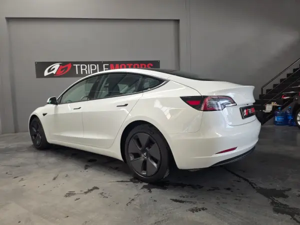 Tesla Model 3 Long Range AWD Dual Motor 9
