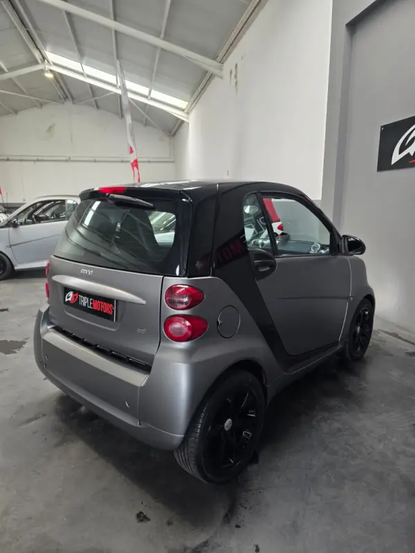 Smart ForTwo Coupé 0.8 cdi Passion 54 10