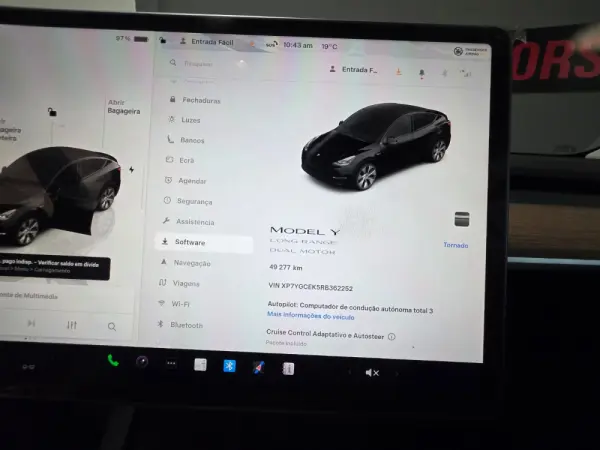 Tesla Model Y Long Range Dual Motor AWD 15