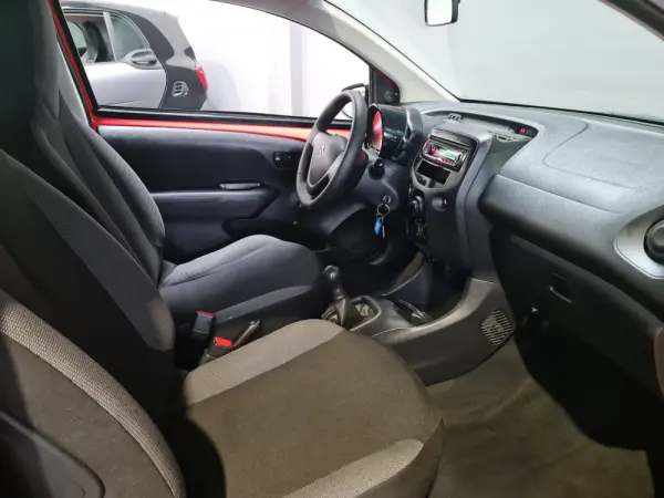 Citroën C1 1.0 VTi Shine 4