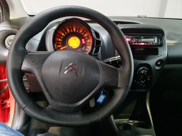 Citroën C1 1.0 VTi Shine 9