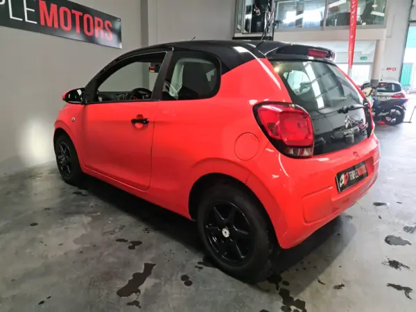 Citroën C1 1.0 VTi Shine 10
