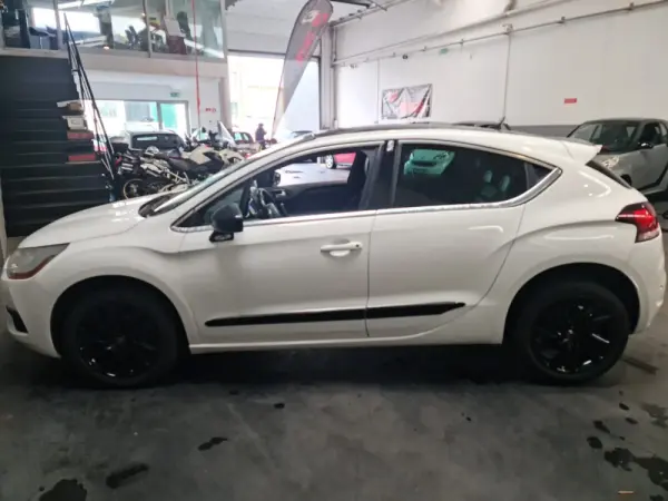 Citroën DS4 1.6 BlueHDi Chic 9