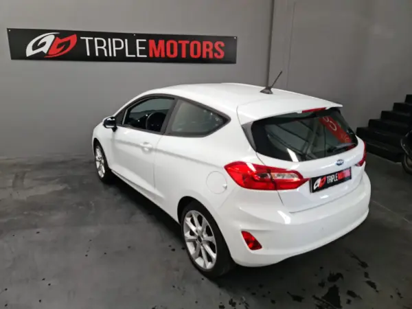 Ford Fiesta 1.1 Ti-VCT Limited Edition 6