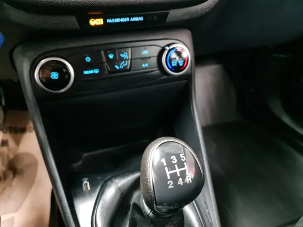 Ford Fiesta 1.1 Ti-VCT Limited Edition 12