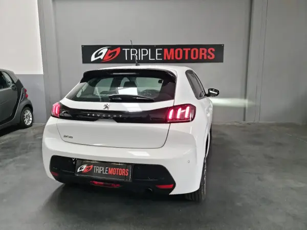 Peugeot 208 1.5 BlueHDi Allure 17