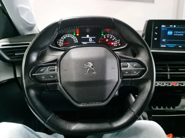 Peugeot 208 1.5 BlueHDi Allure 19