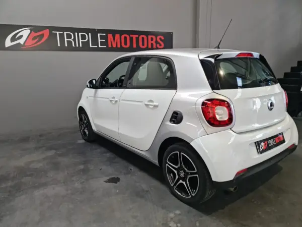 Smart ForFour passion 26