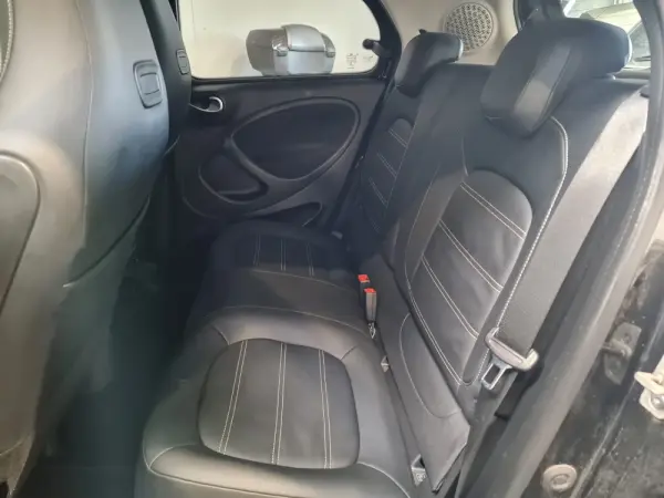 Smart ForFour Electric Drive Prime 7