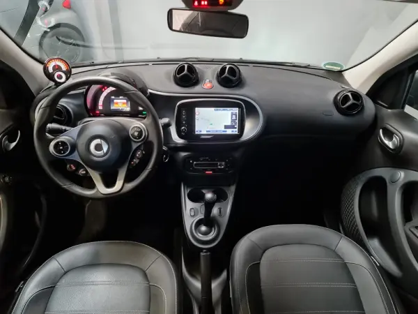 Smart ForFour Electric Drive Prime 8