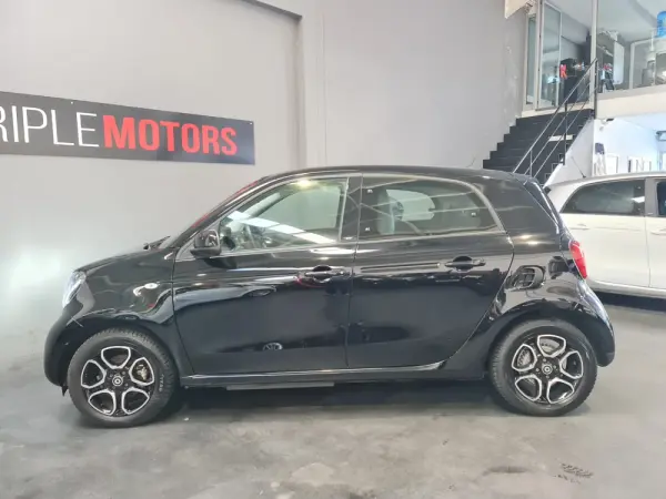 Smart ForFour Electric Drive Prime 14