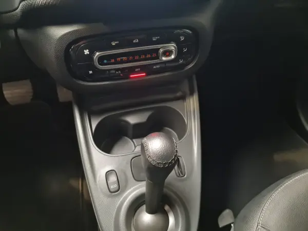 Smart ForFour Electric Drive Prime 16