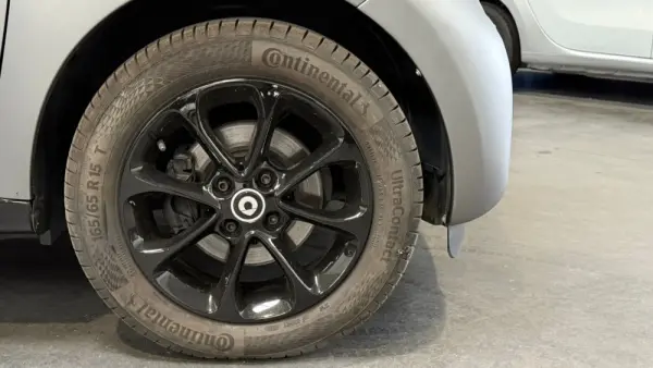 Smart ForFour Outro 11