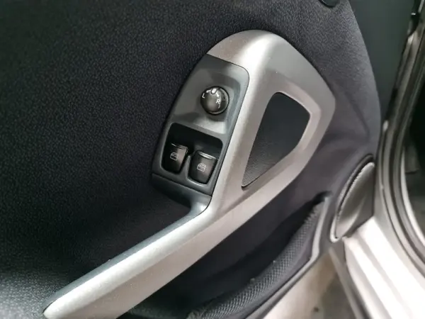 Smart ForTwo Coupé 0.8 cdi Passion 54 10