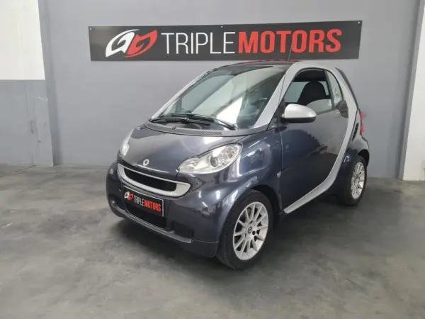 Smart ForTwo Coupé 1.0 Passion 71 8