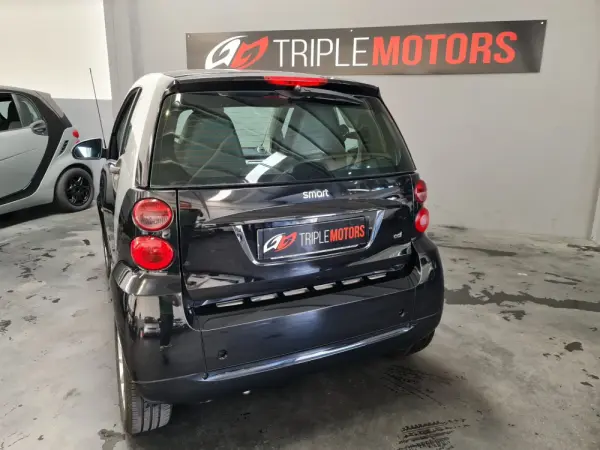 Smart ForTwo Coupé 0.8 cdi Passion 54 17