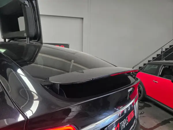 Tesla Model X P100D 13