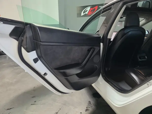 Tesla Model 3 Long Range AWD Dual Motor 10