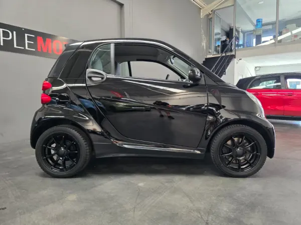 Smart ForTwo Coupé 0.8 cdi Pure 45 12