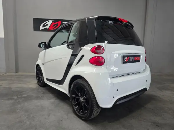 Smart ForTwo Coupé 0.8 cdi Passion 54 5