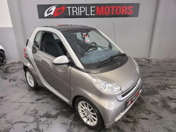 Smart ForTwo Coupé 0.8 cdi Passion 54 17