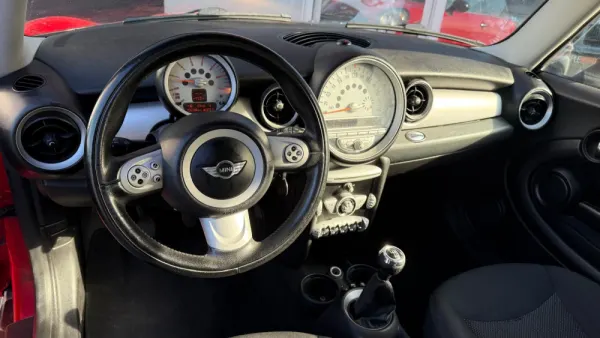 MINI 3 Portas Cooper D 14