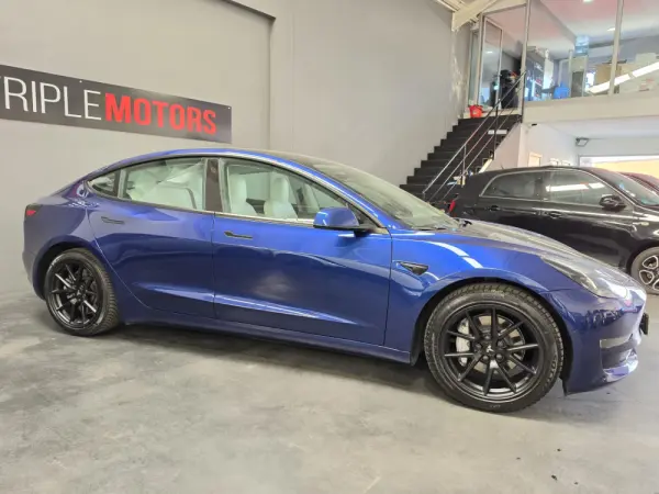 Tesla Model 3 Long Range Tração Integral Premium 5